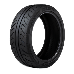 Pneu Delinte 20" 245 35 ZR20 95Y XL AK01 APEX King Cód.2364